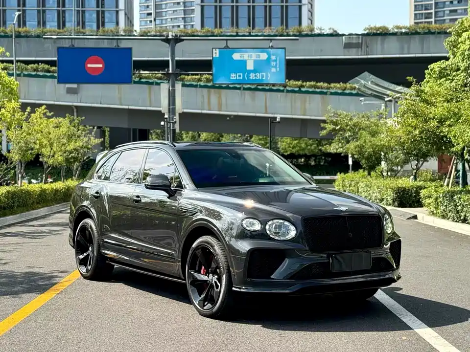 Bentley Tim Yue Bentley Tim Yue