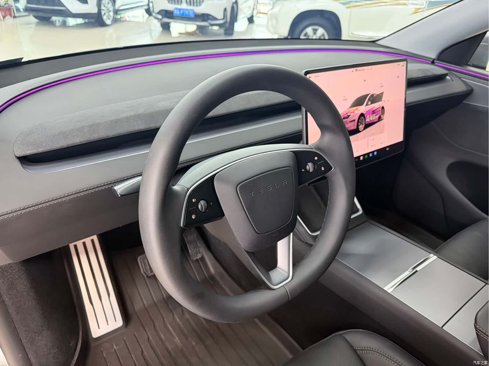 Tesla Model Y, 2025 6