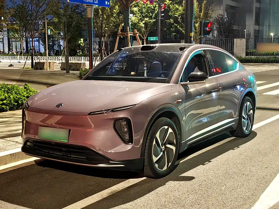 NIO EC6