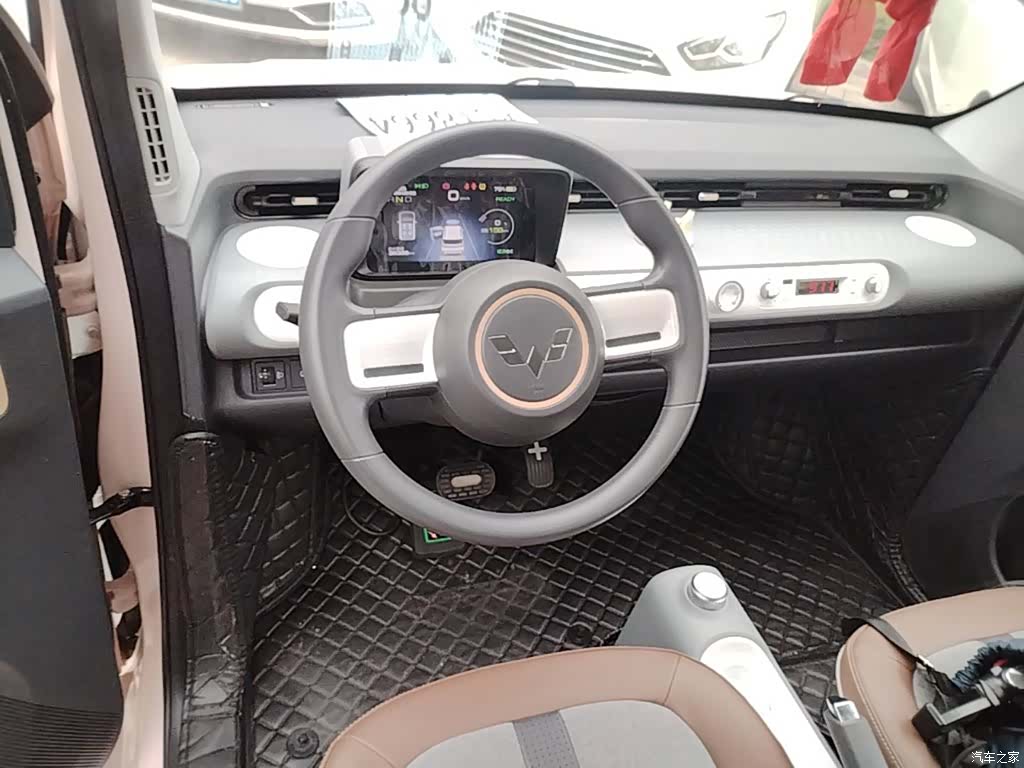 Wuling MINIEV, 2022 11