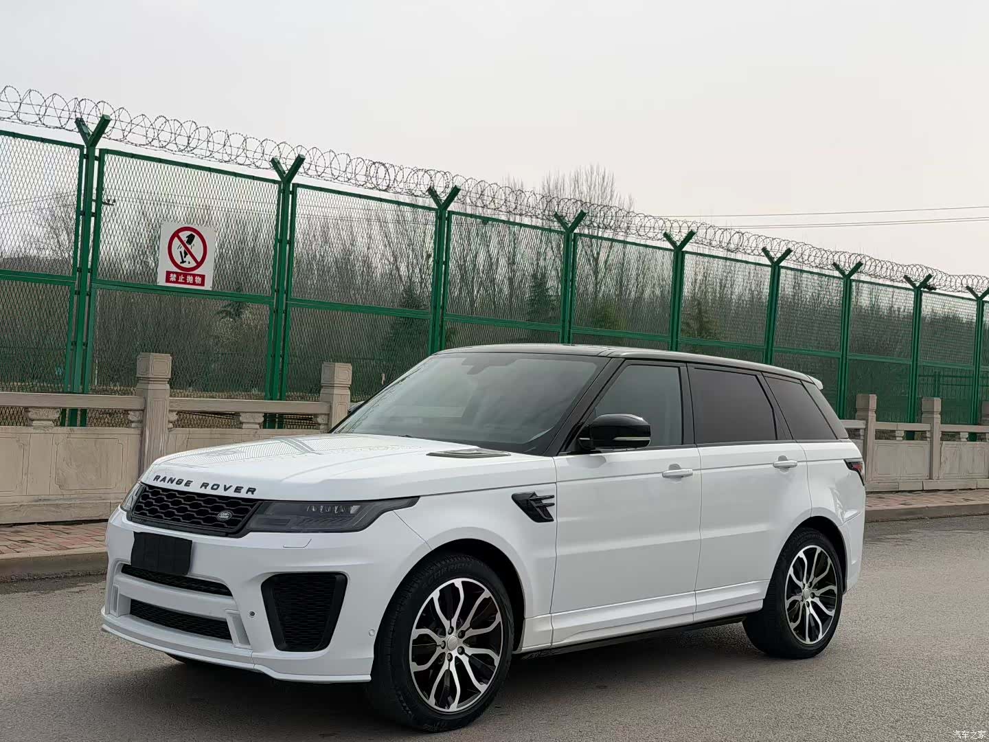 Land Rover Range Rover, 2015 1
