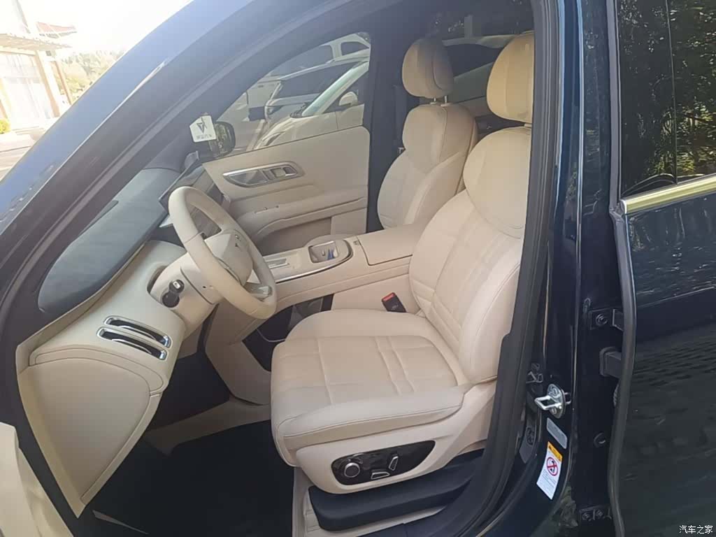 Deepal S09, 2025 15