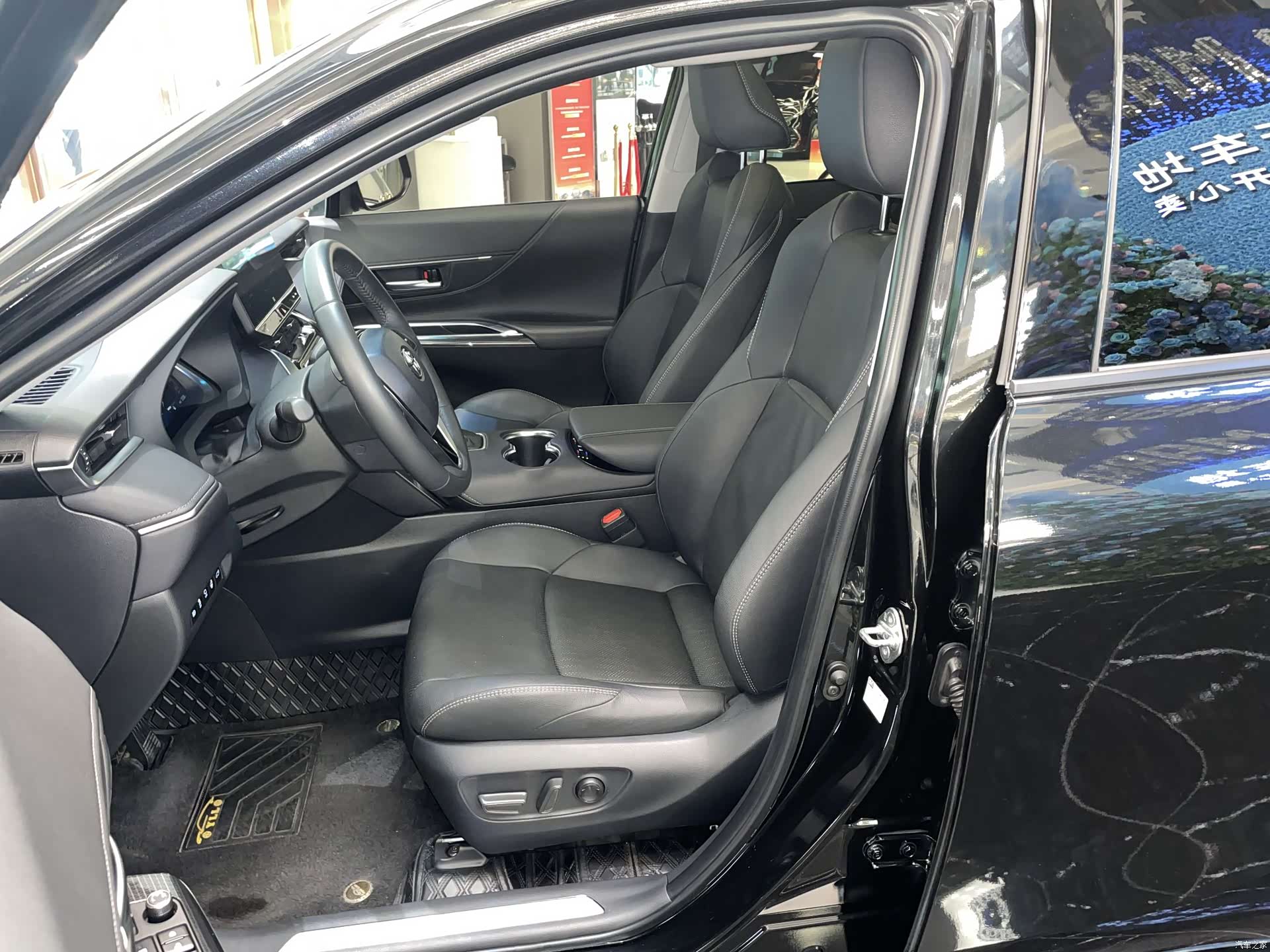 Toyota Venza, 2023 9