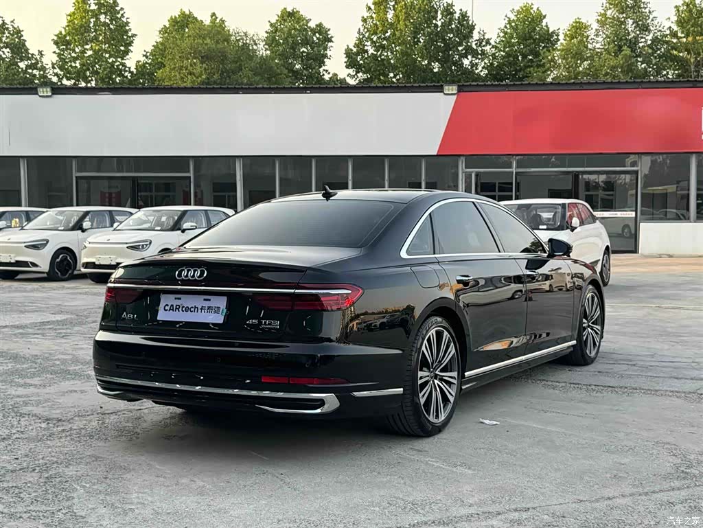 Audi A8L, 2025 все фото