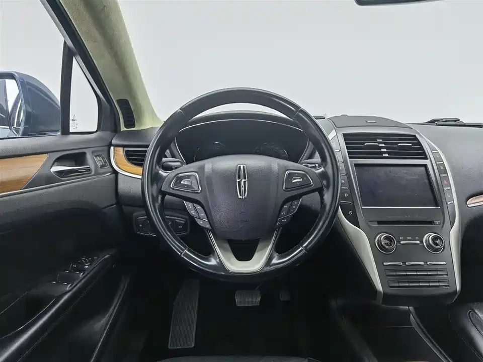 Lincoln MKC