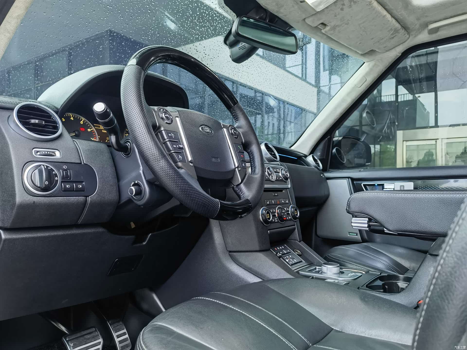 Land Rover Discovery, 2015 9