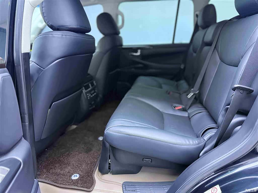Lexus LX, 2008 12
