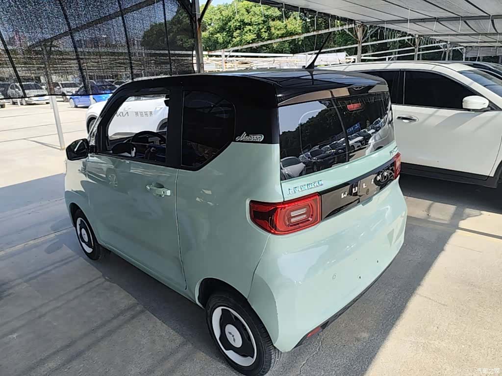 Wuling MINIEV, 2021 все фото