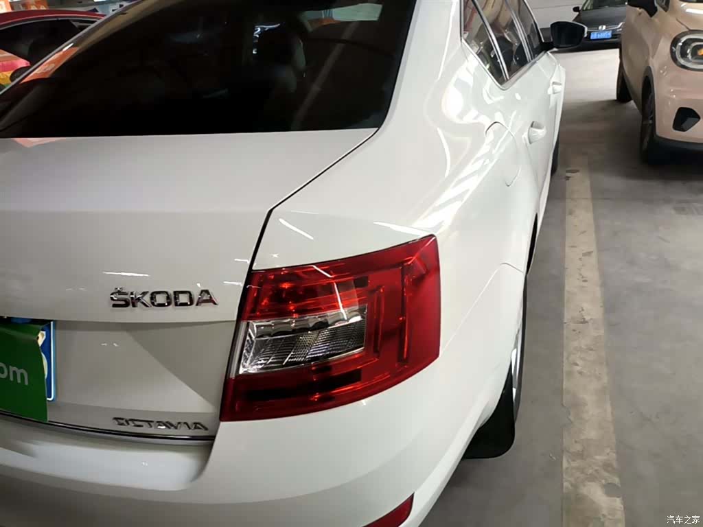 Skoda Octavia, 2015 8
