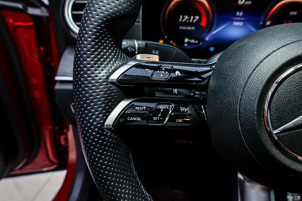 Mercedes-Benz E-Class, 2021 14