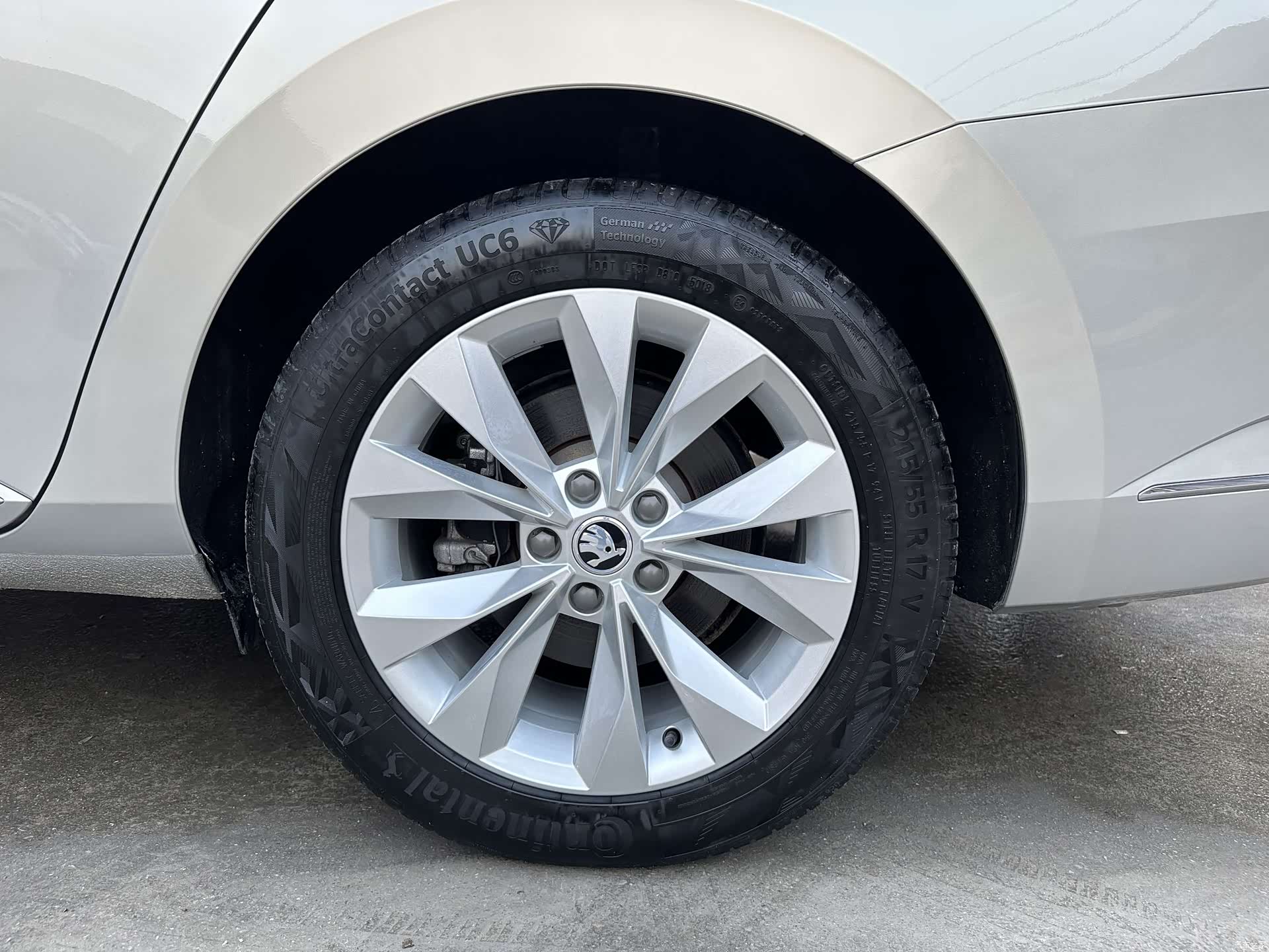 Skoda Superb, 2019 12