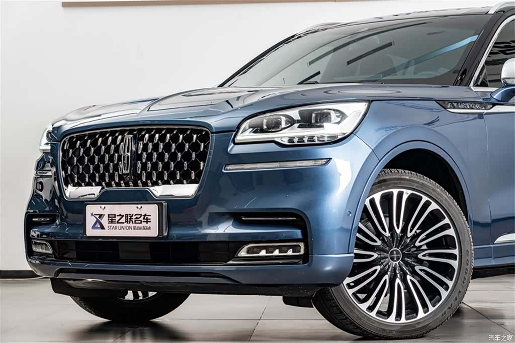 Lincoln Aviator, 2023 2