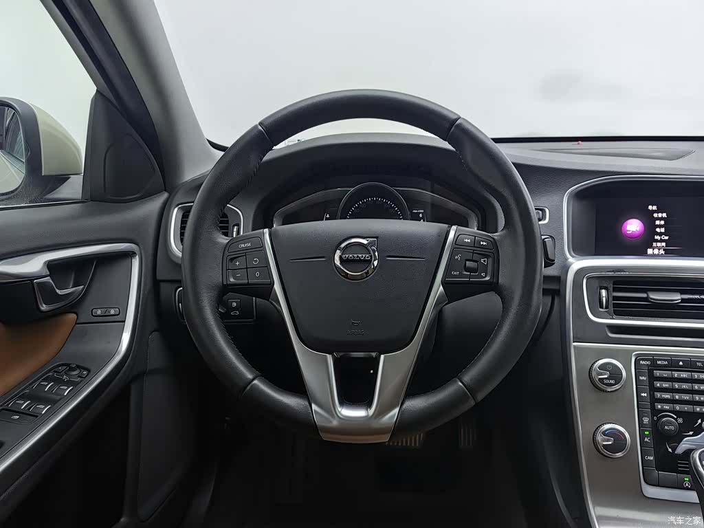 Volvo S60, 2018 11