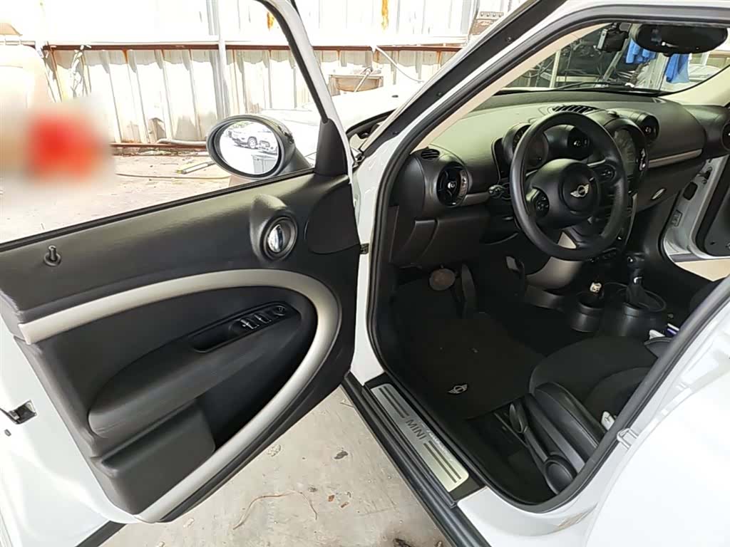 Mini Countryman, 2015 16