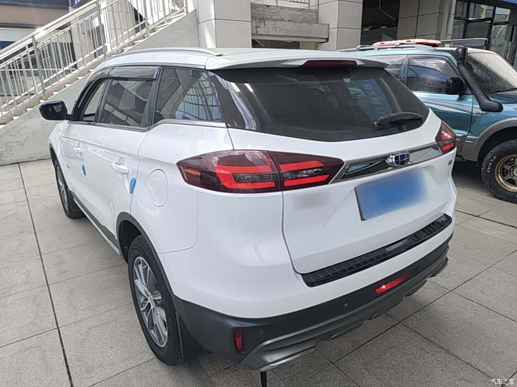 Geely Boyue, 2019 все фото