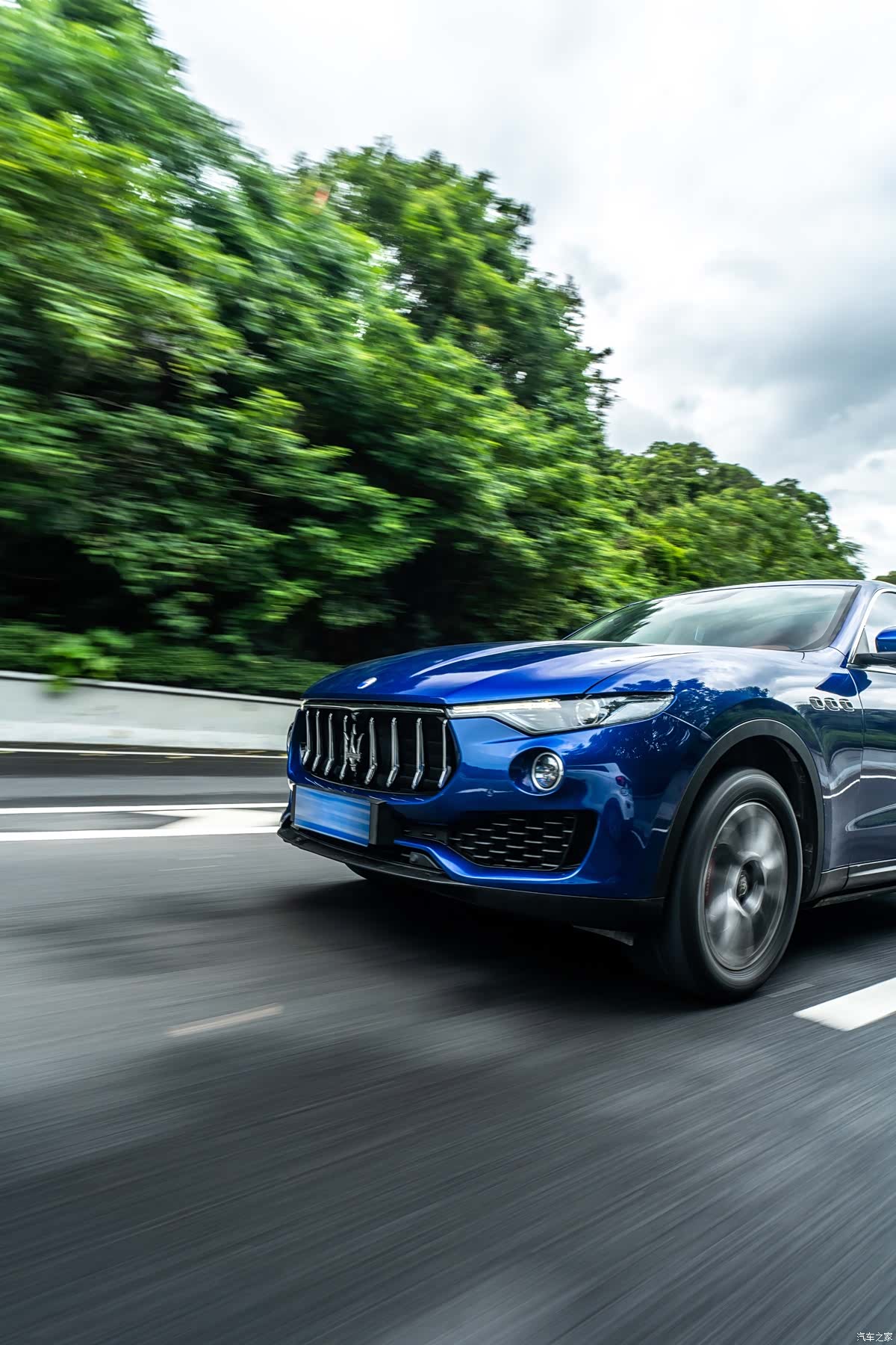 Maserati Levante, 2017 9