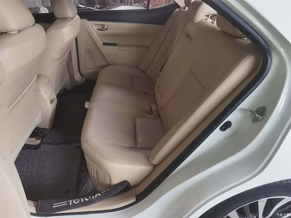 Toyota Corolla, 2016 13