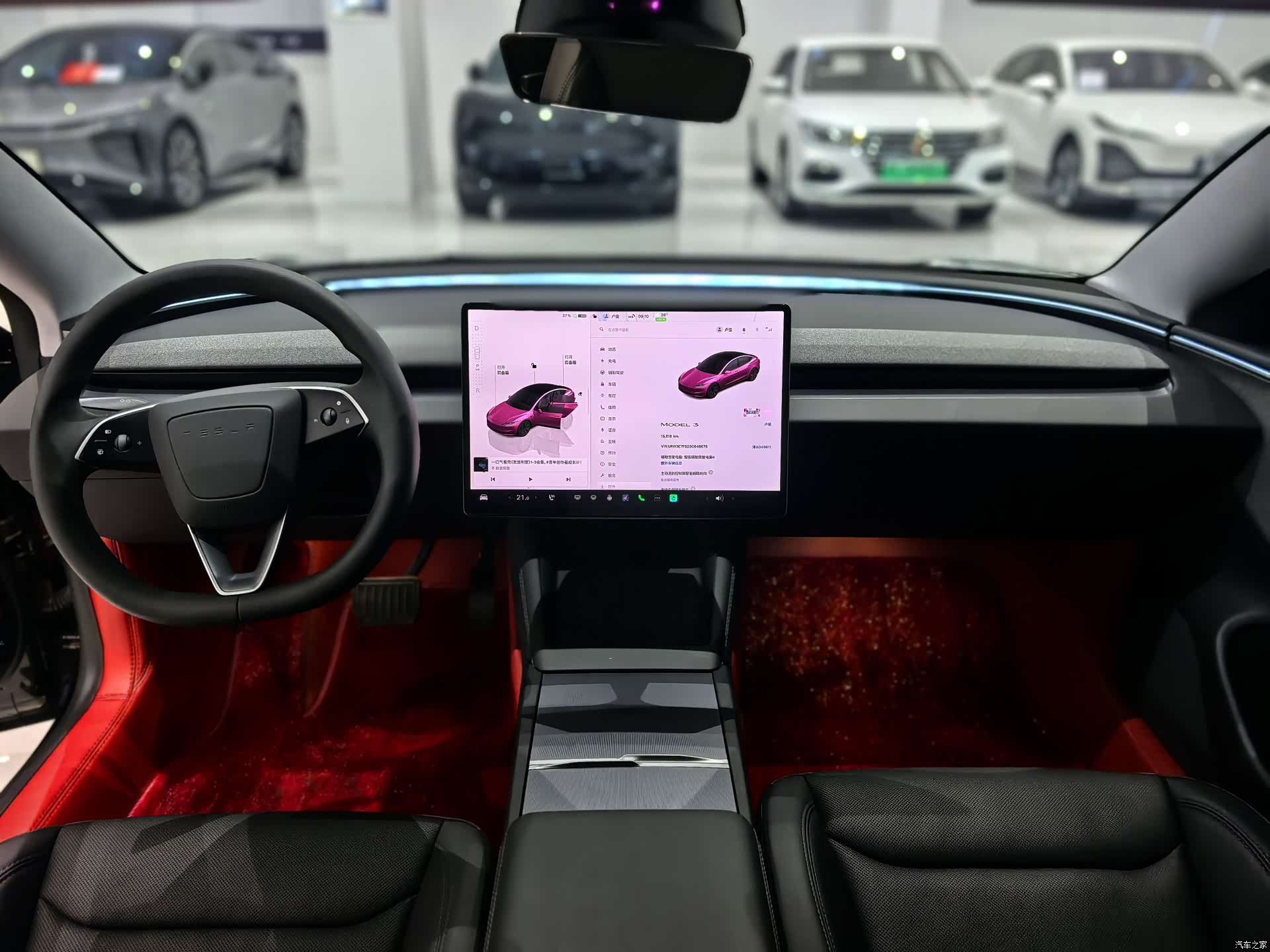 Tesla Model 3, 2025 10