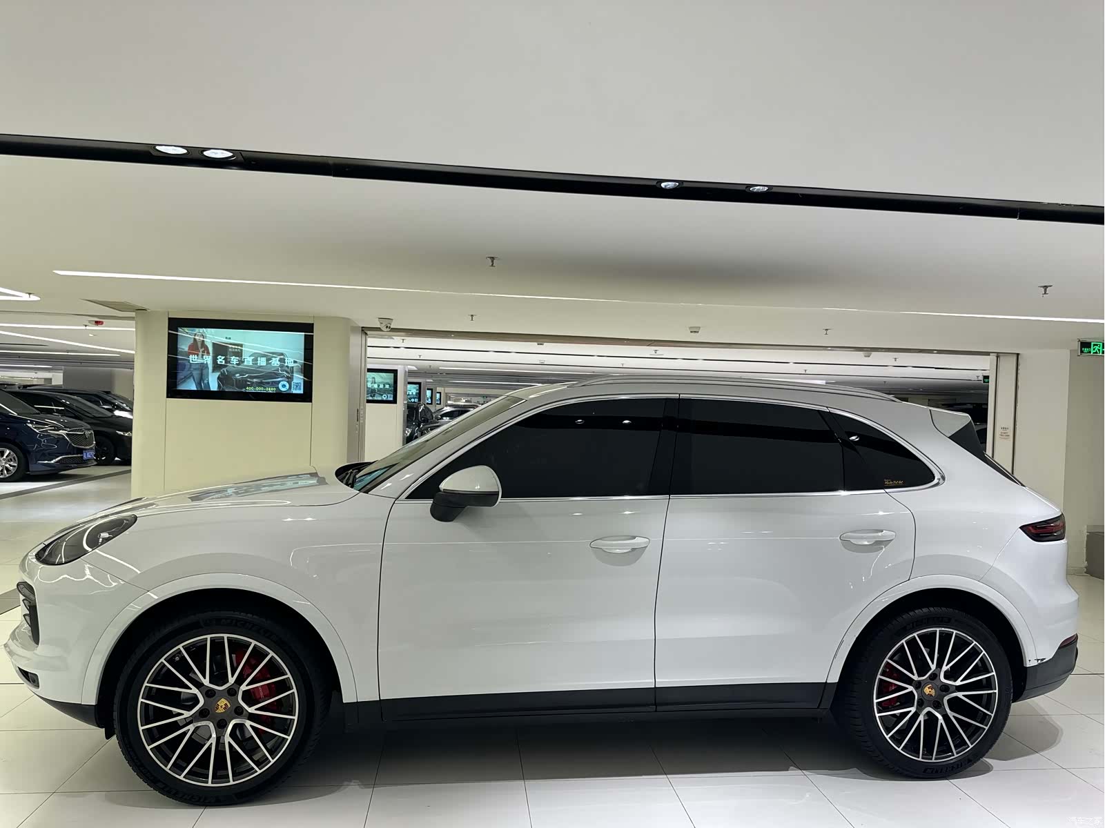 Porsche Cayenne, 2018 4
