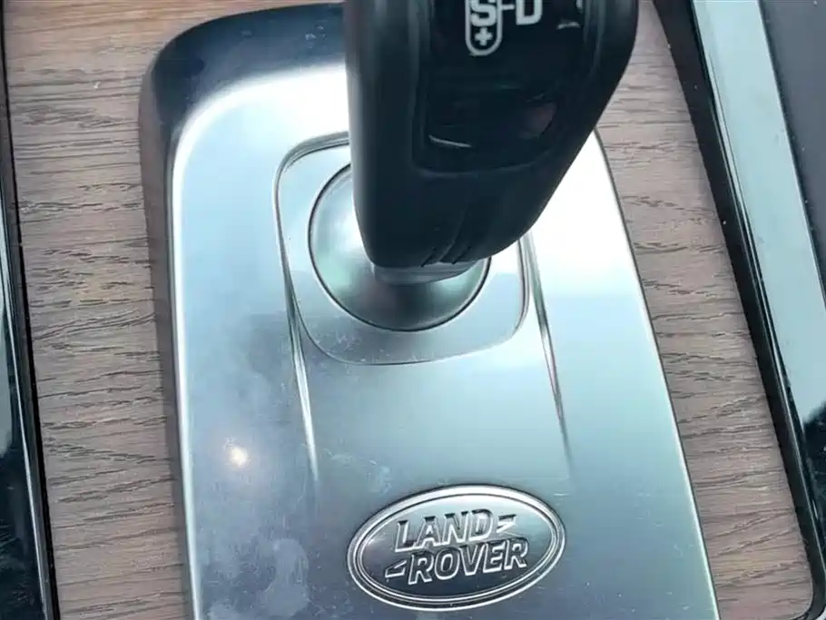 Land Rover Discover sports