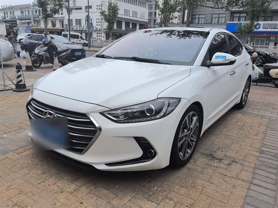 Hyundai Lead