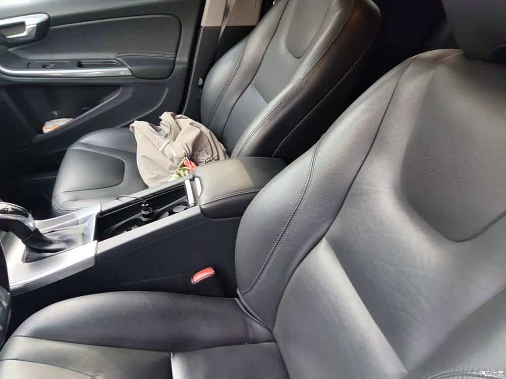 Volvo V60, 2016 8
