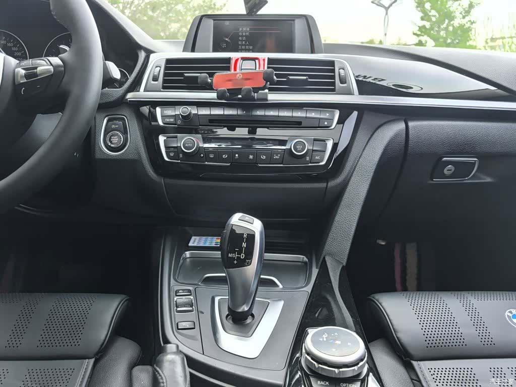 BMW 3 Series, 2017 16