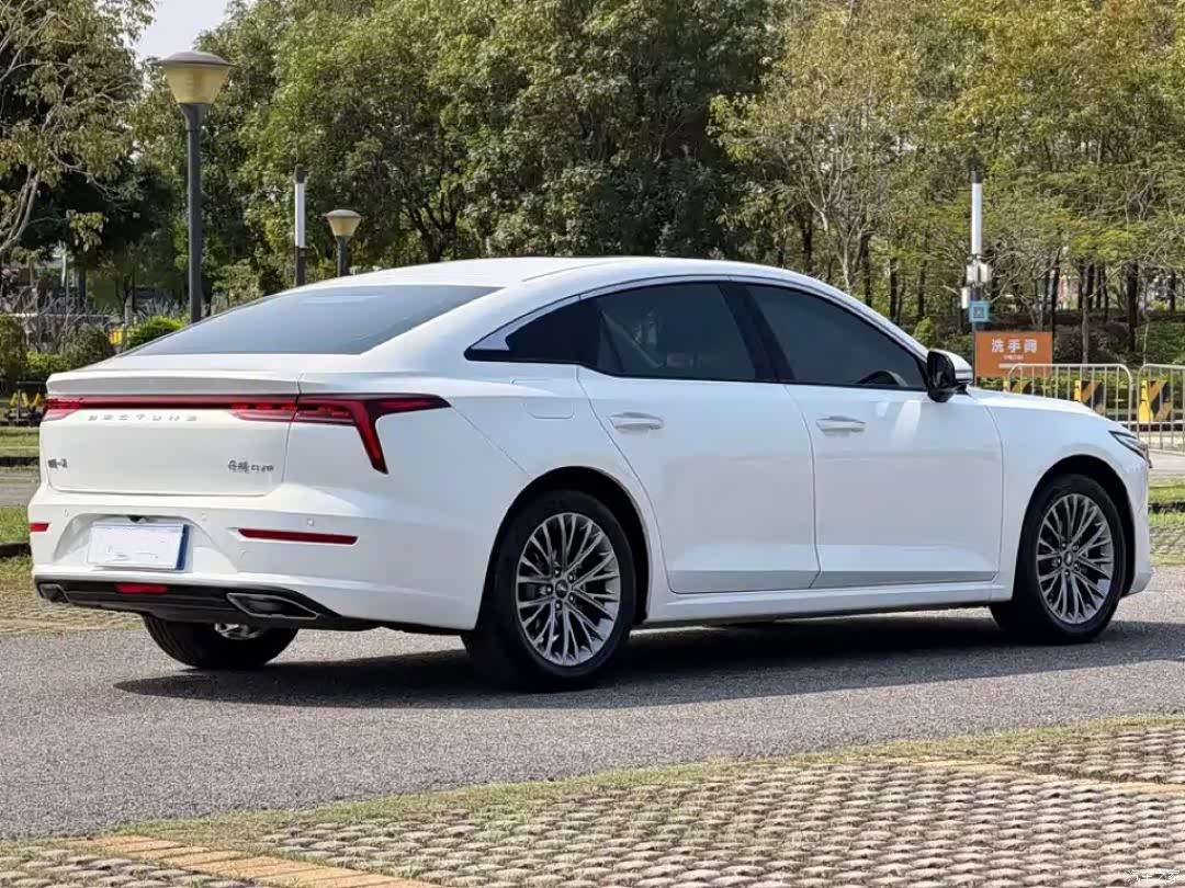 Bestune B70, 2023 6