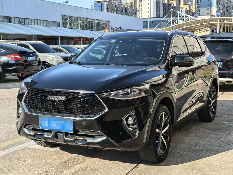 Haval F7