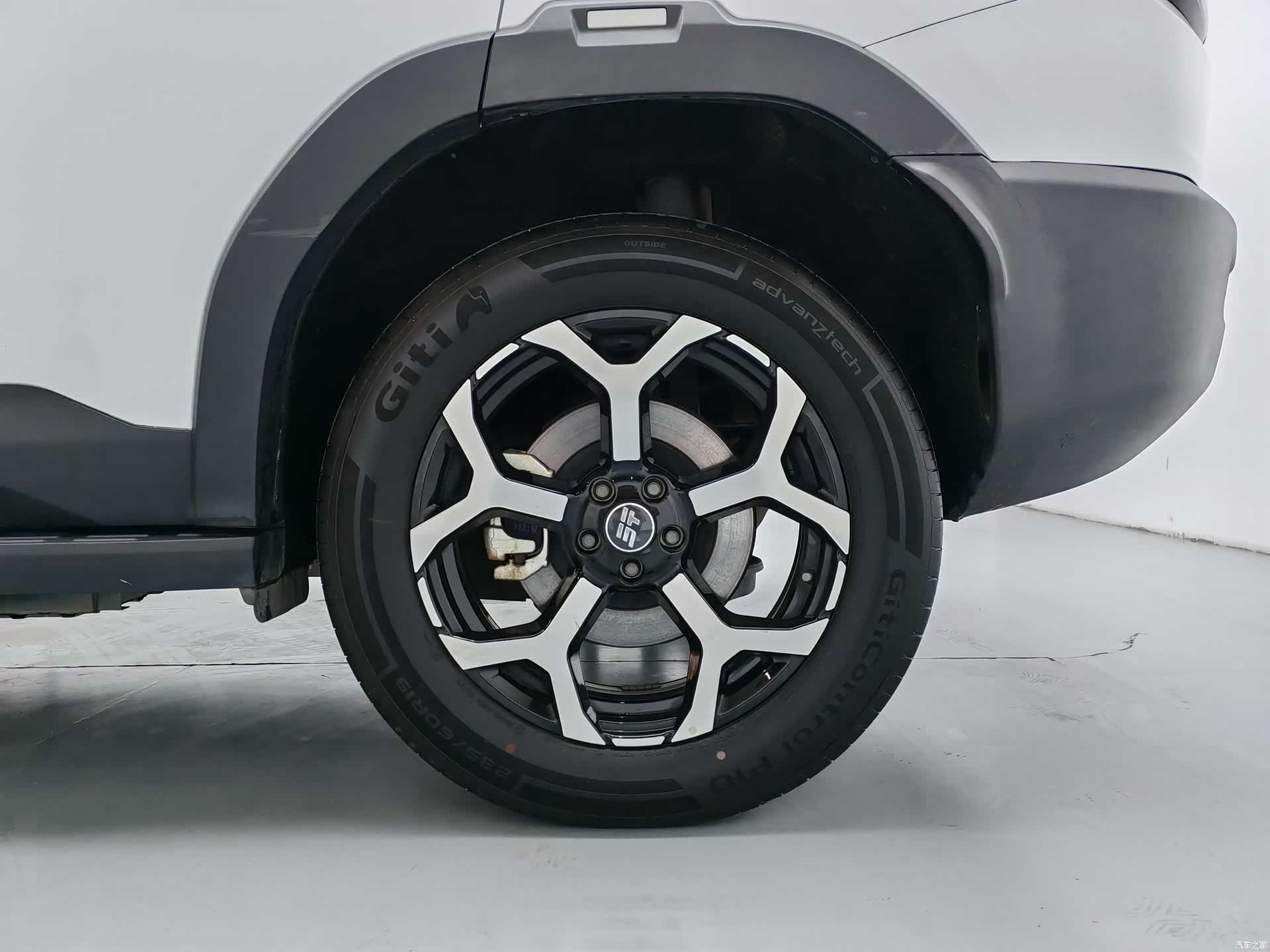 Jetour T1, 2025 7