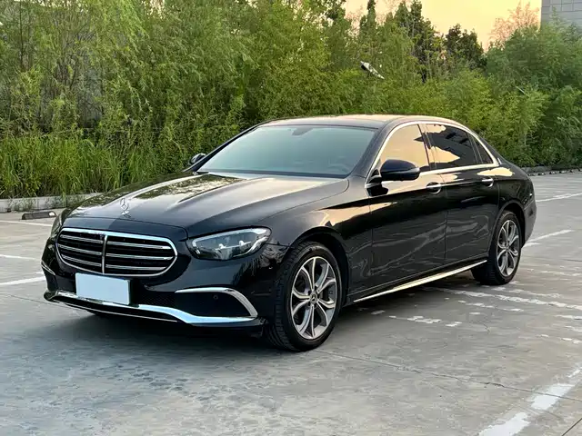 Mercedes-Benz E-Class 2021 — купить из Китая под заказ