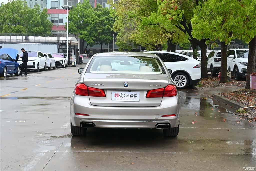 BMW 5 Series, 2018 все фото