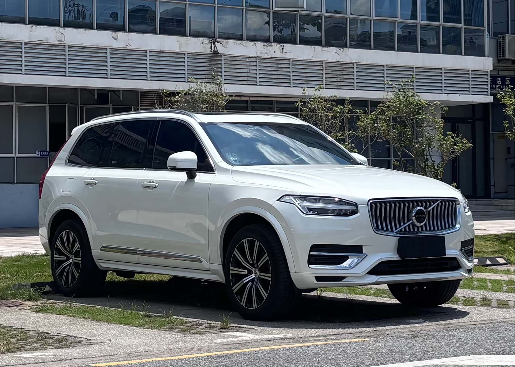 Volvo XC90, 2023 3
