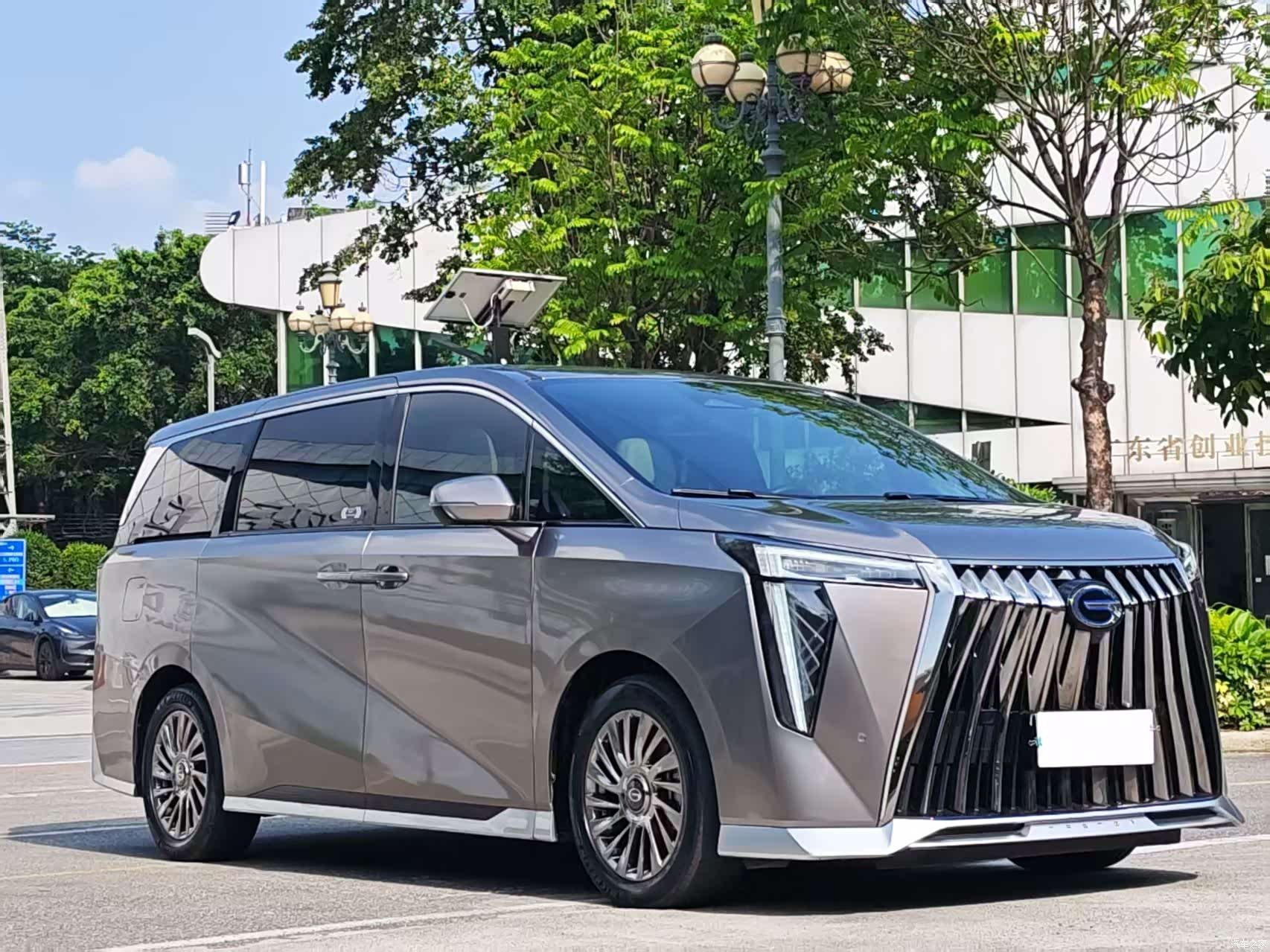 Trumpchi M8, 2023 3