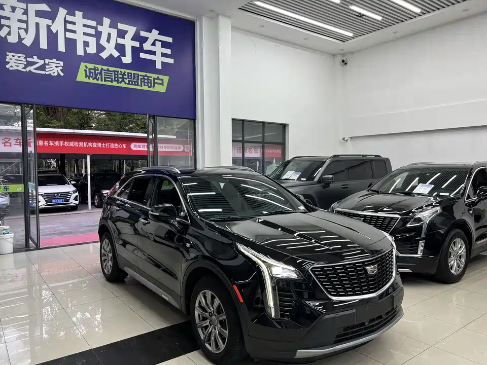Cadillac XT4