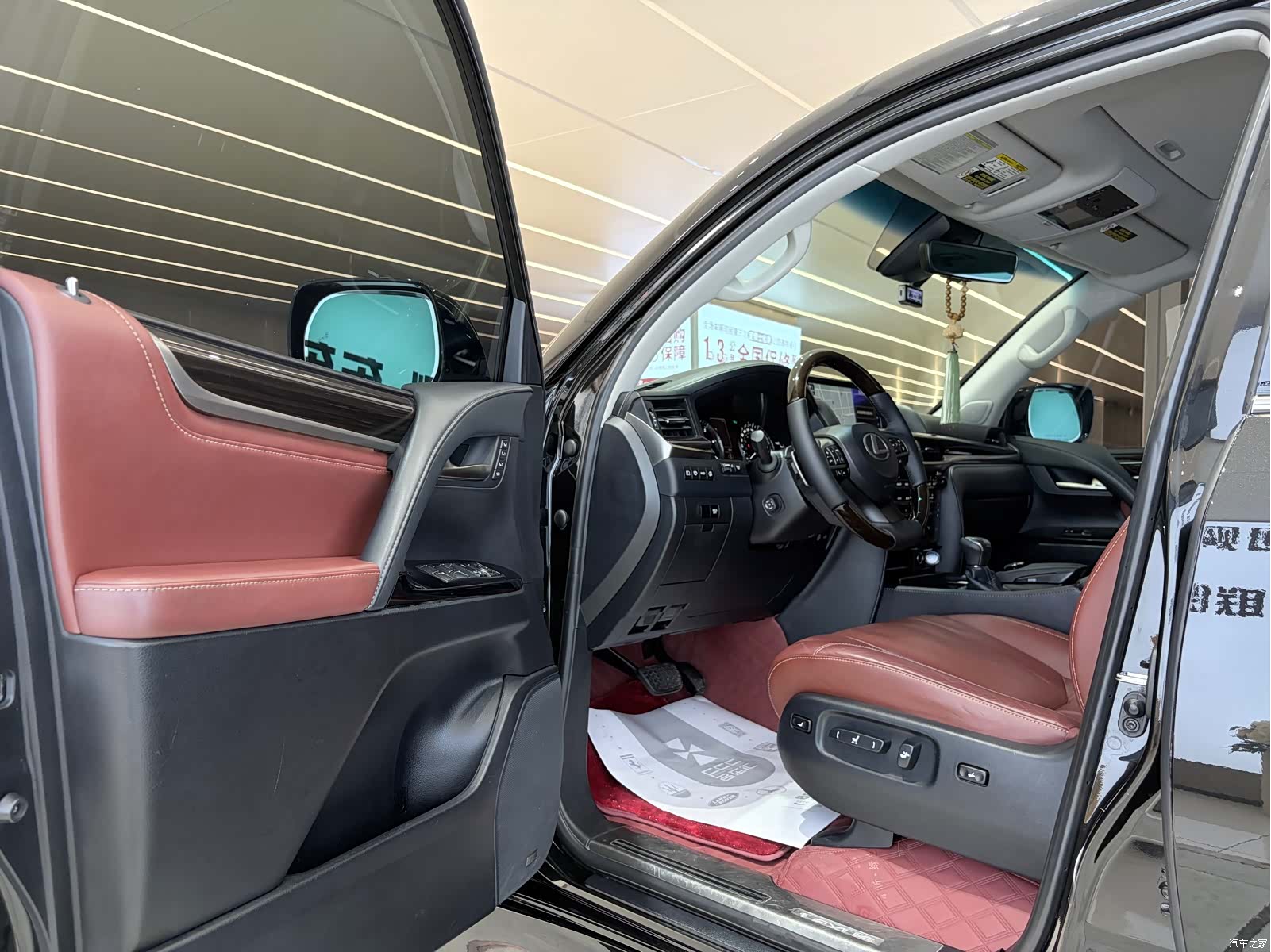 Lexus LX, 2017 8