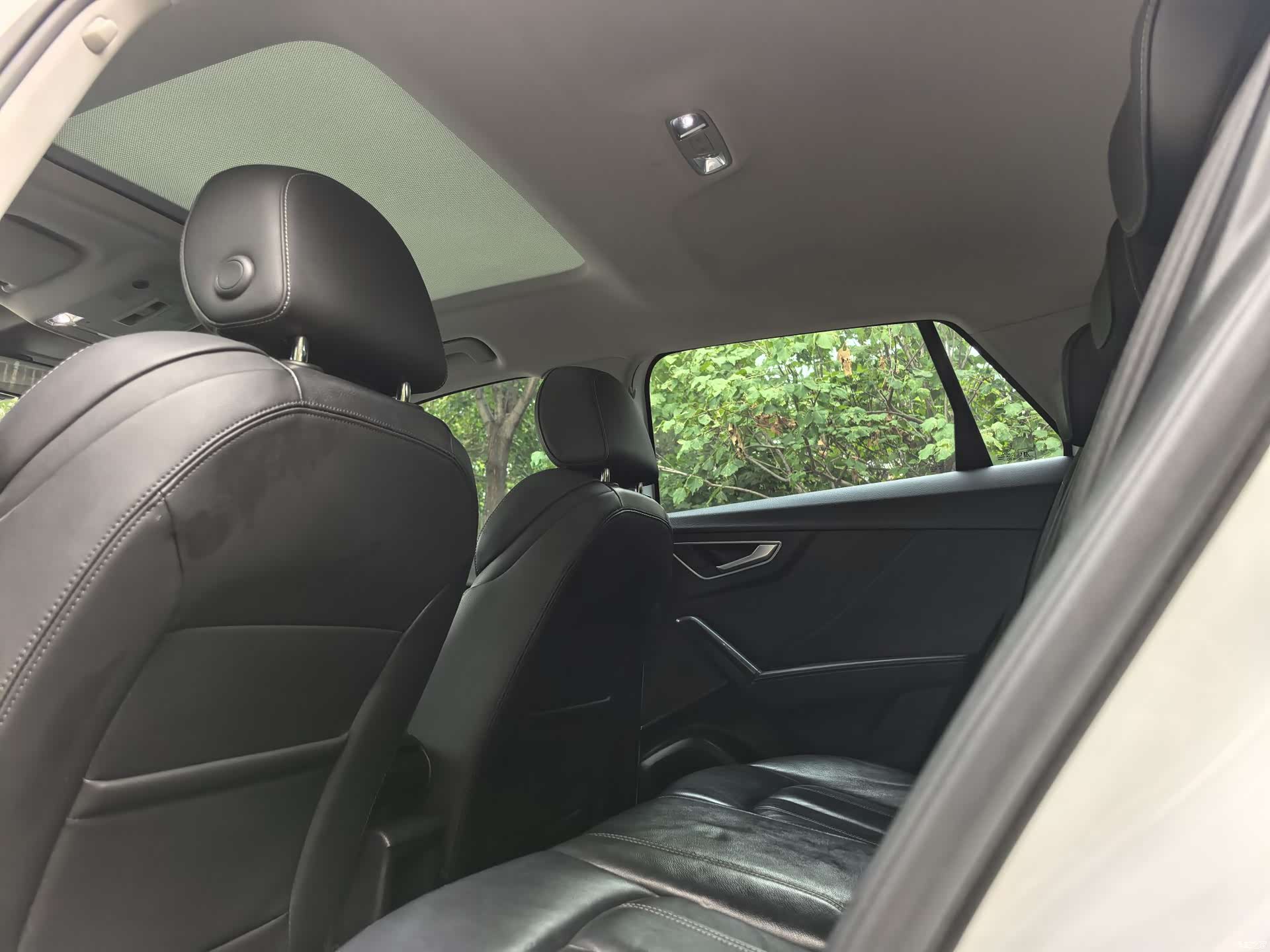 Audi Q2L, 2022 10