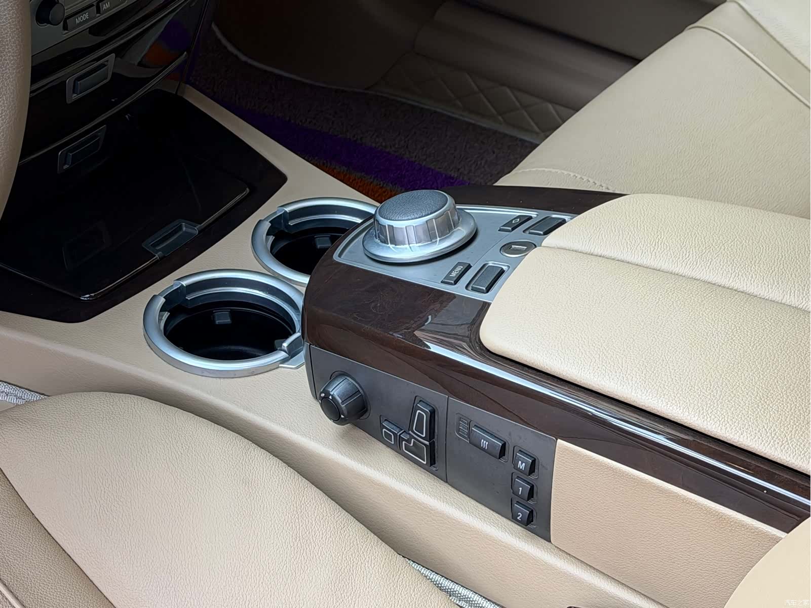 BMW 7 Series, 2008 11