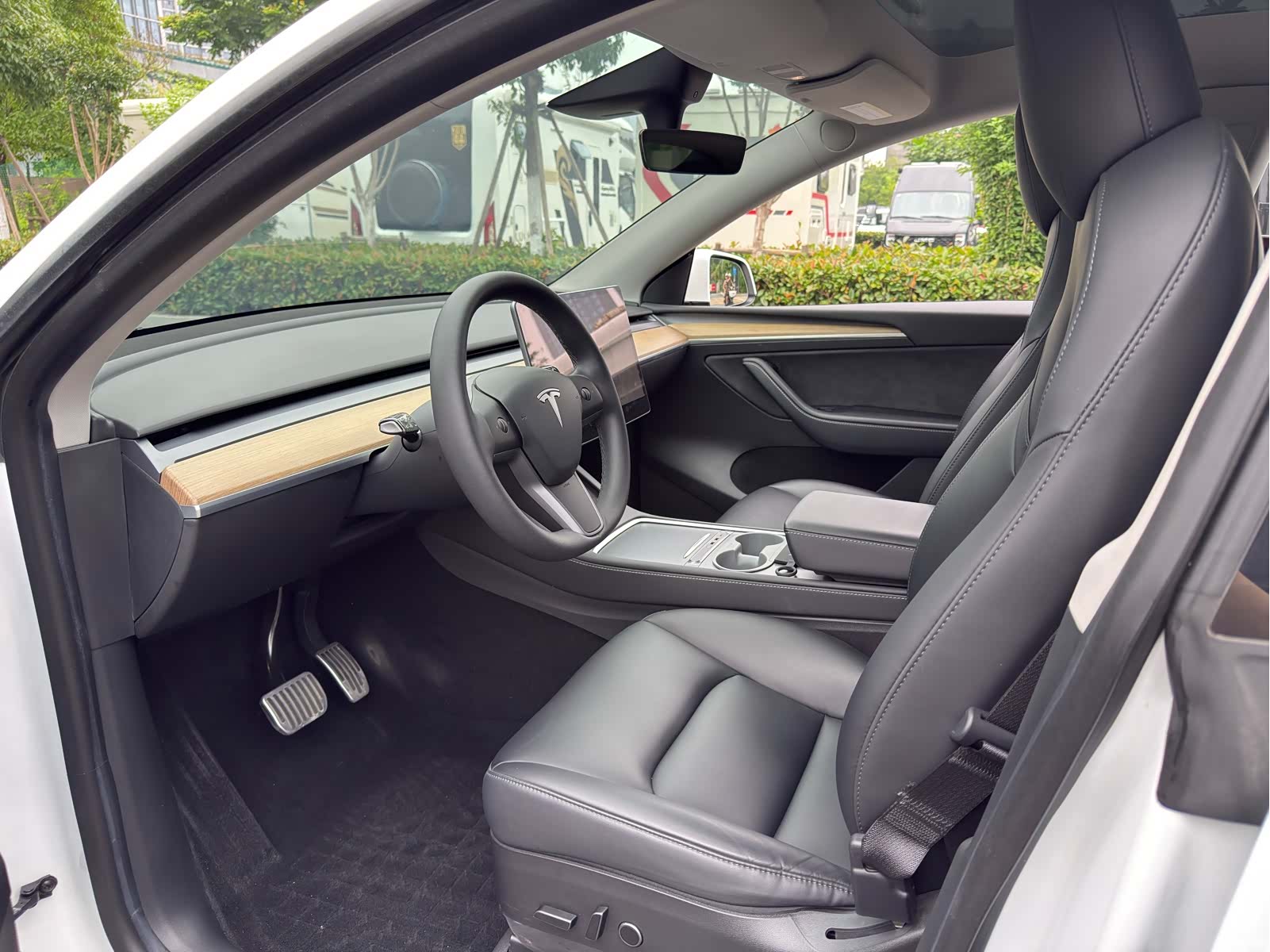 Tesla Model Y, 2022 7