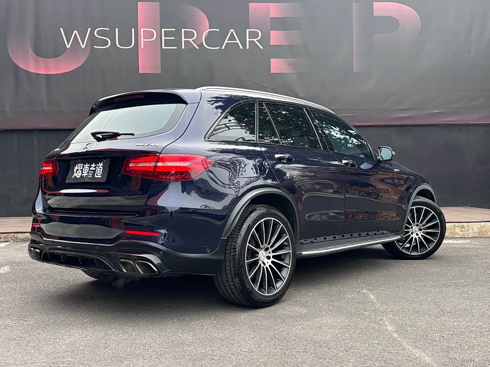 Mercedes-Benz GLC AMG