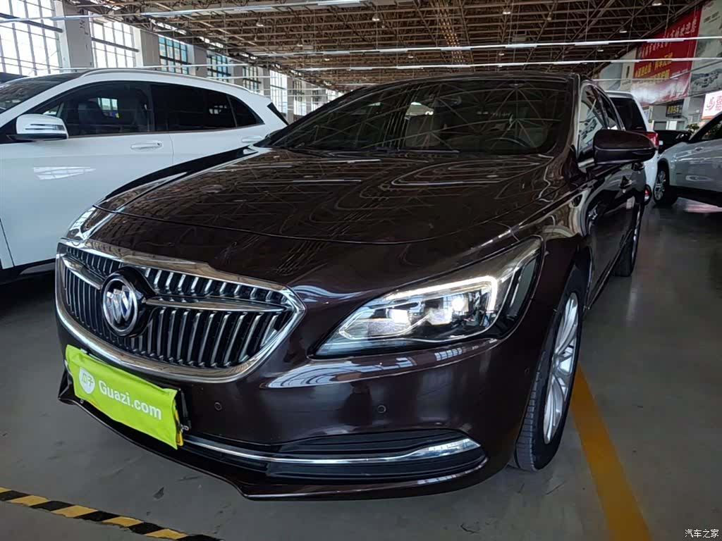 Buick LaCrosse, 2018 1