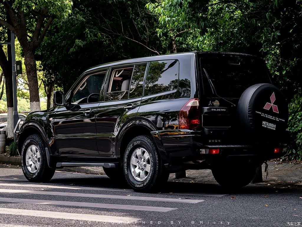 Mitsubishi Pajero, 2007 15