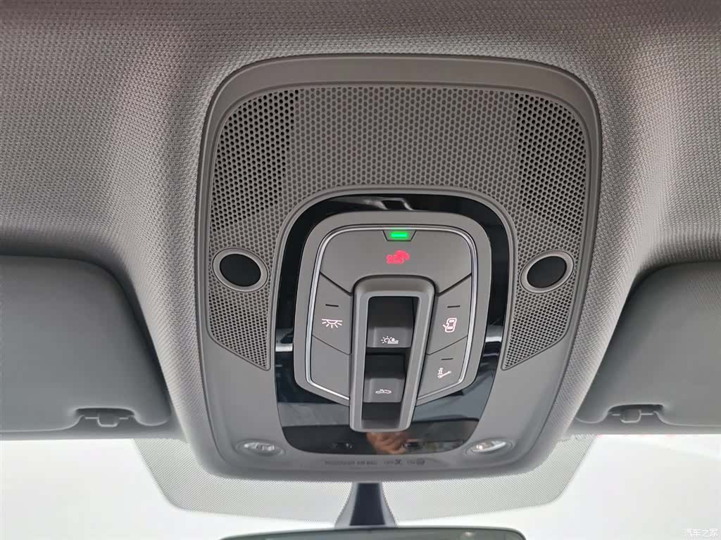 Audi A4L, 2023 27