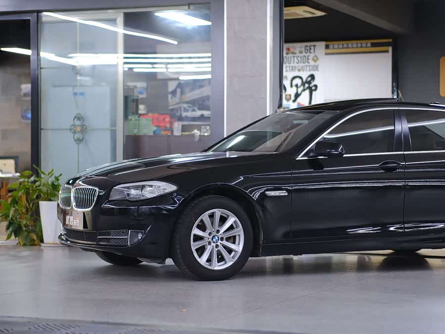 BMW 5 Series 2013, фото 3