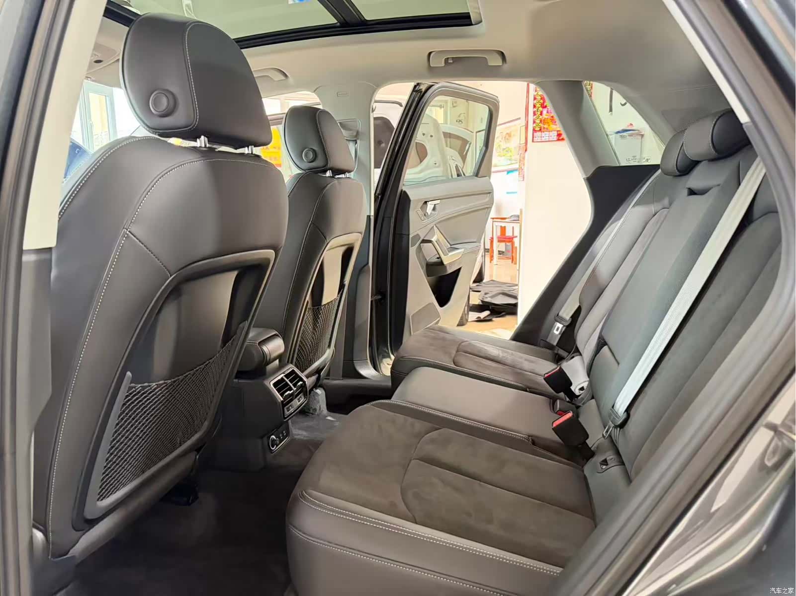 Audi Q3, 2023 9