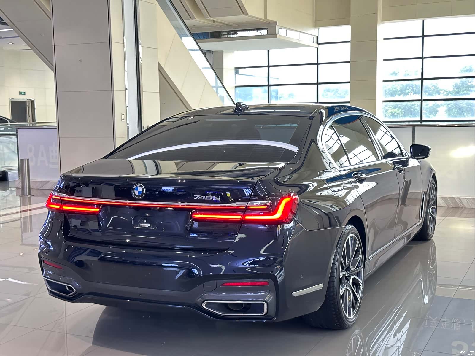 BMW 7 Series, 2022 6
