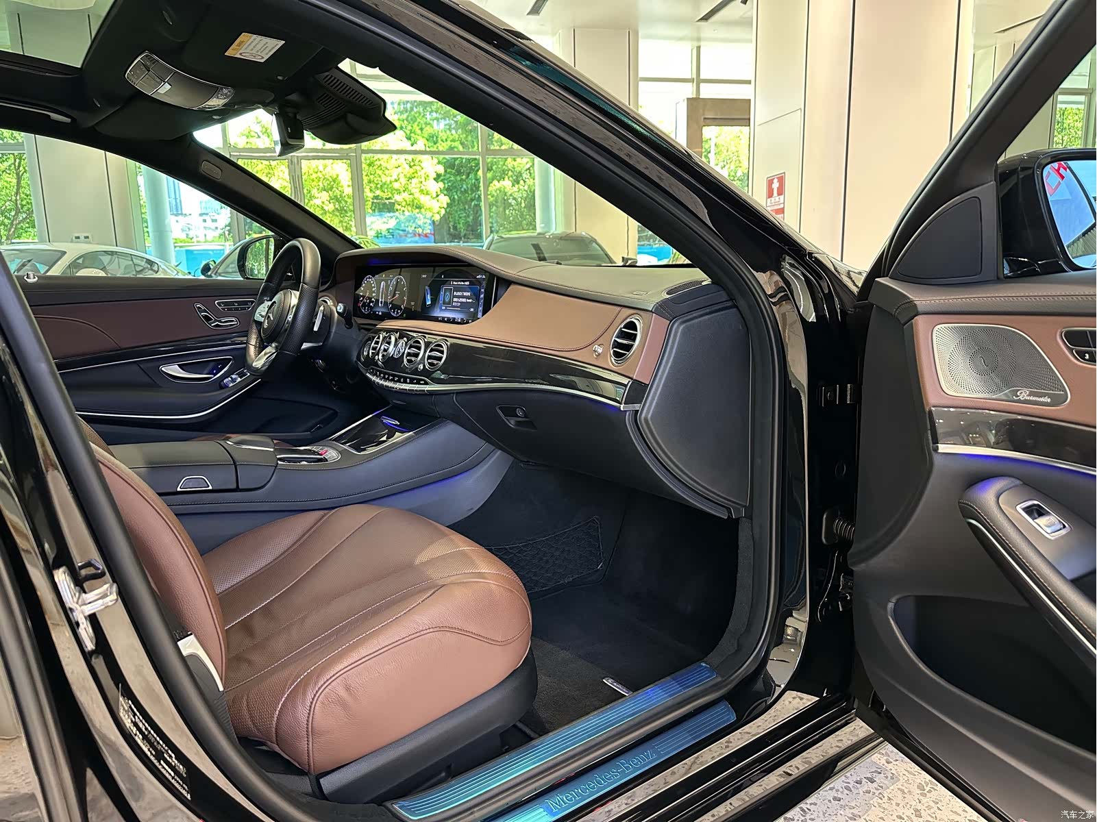 Mercedes-Benz S-Class, 2019 13