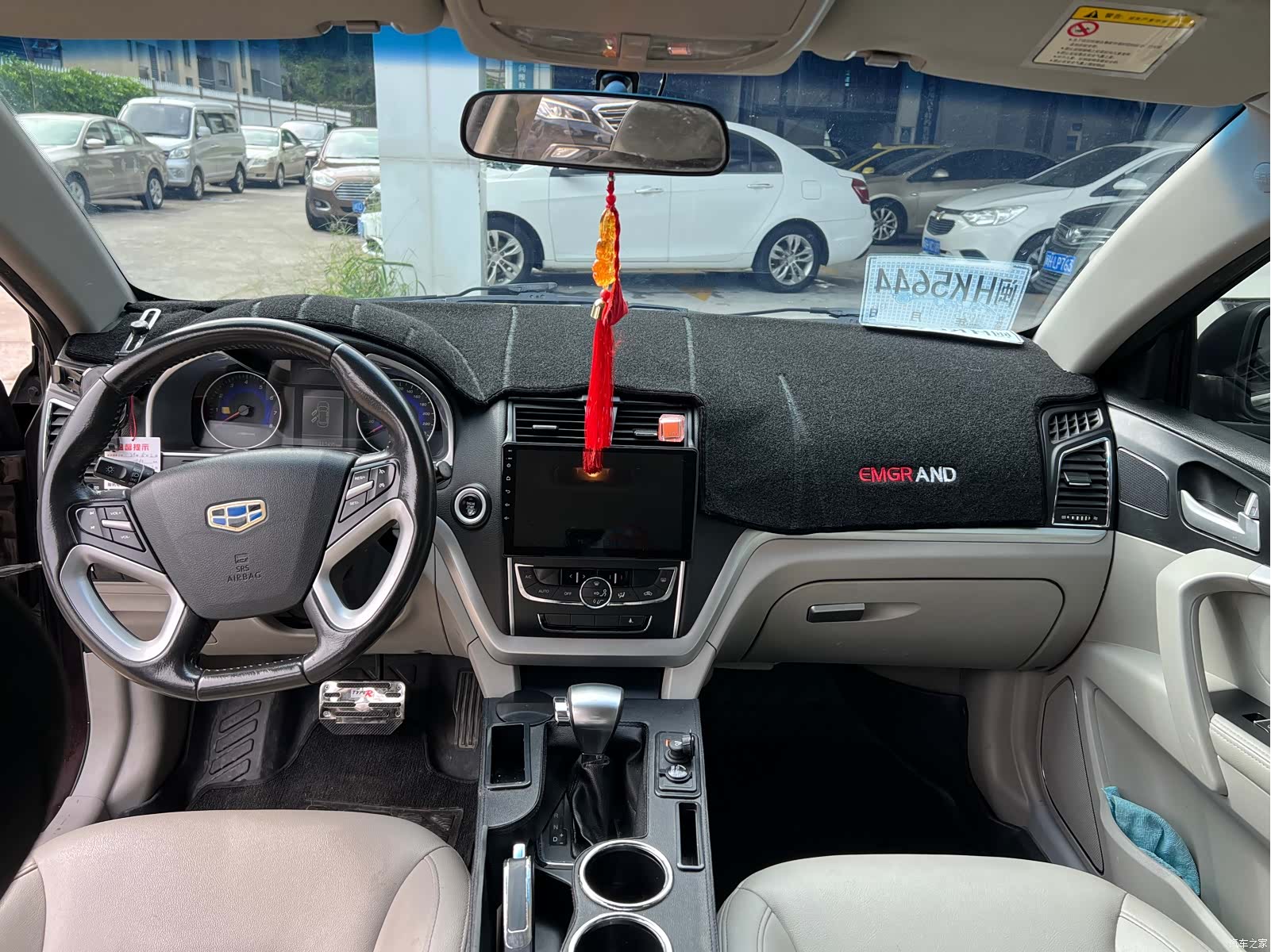 Geely Emgrand, 2015 6