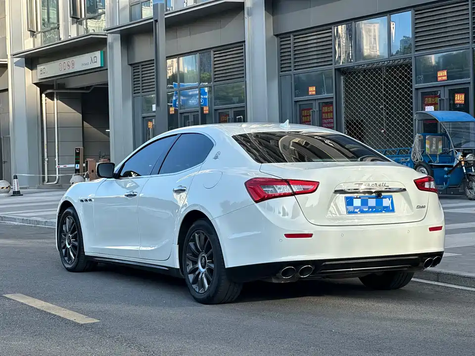 Maserati Ghibli