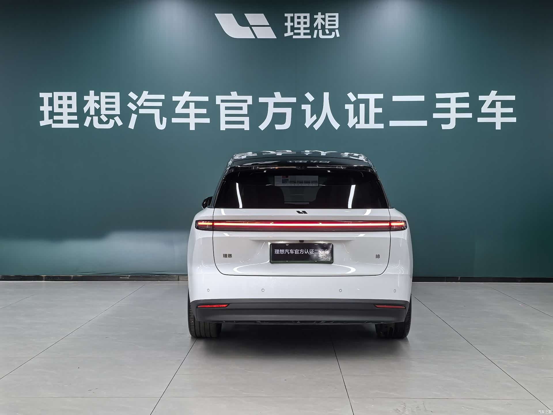 Li Auto i8, 2025 3